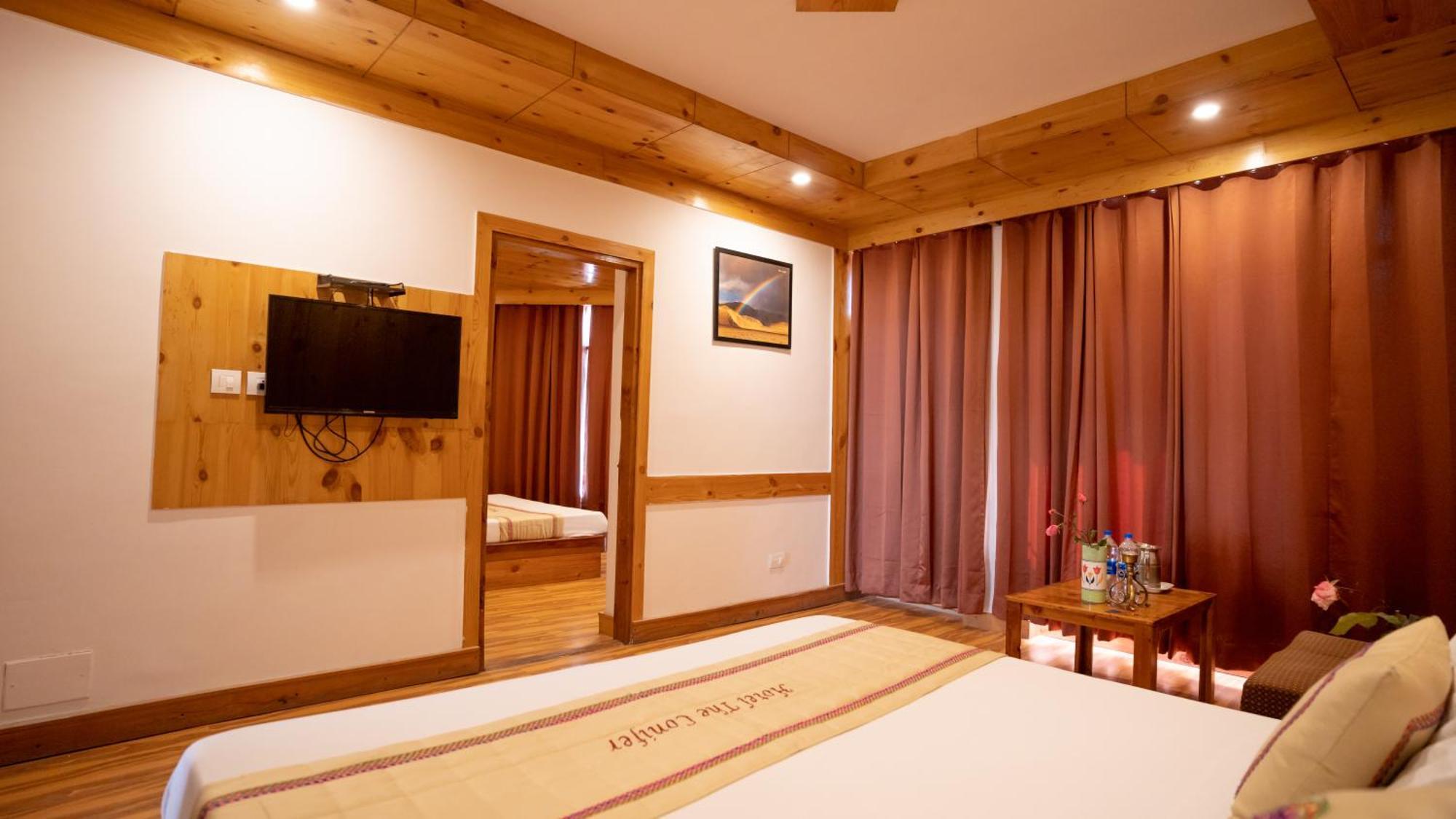 Hotel The Conifer Manāli Exteriér fotografie